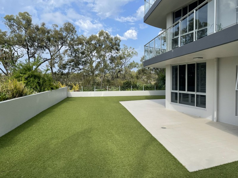 1/2 The Promenade, Boyne Island QLD 4680