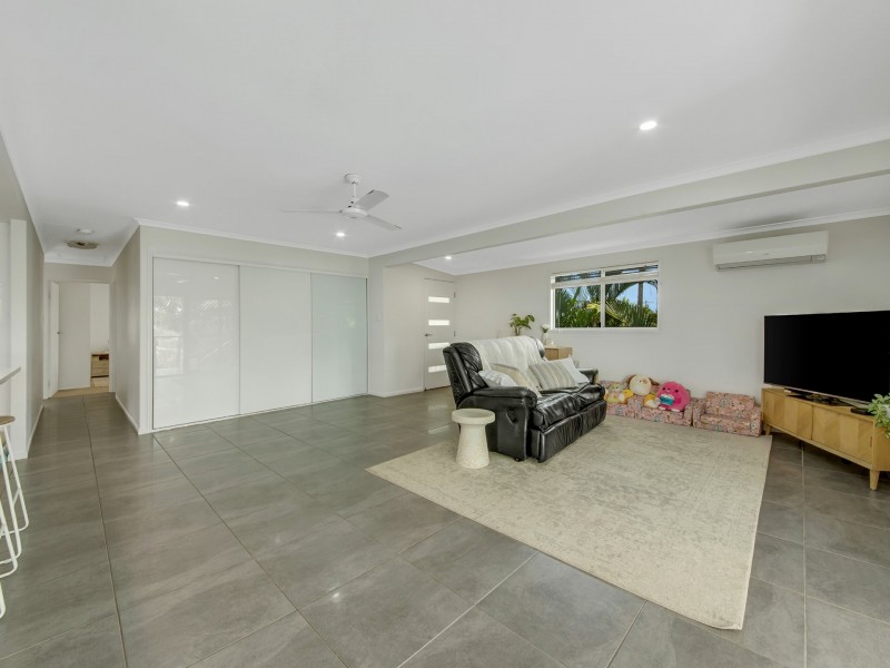 23 Amaroo Street, Boyne Island QLD 4680