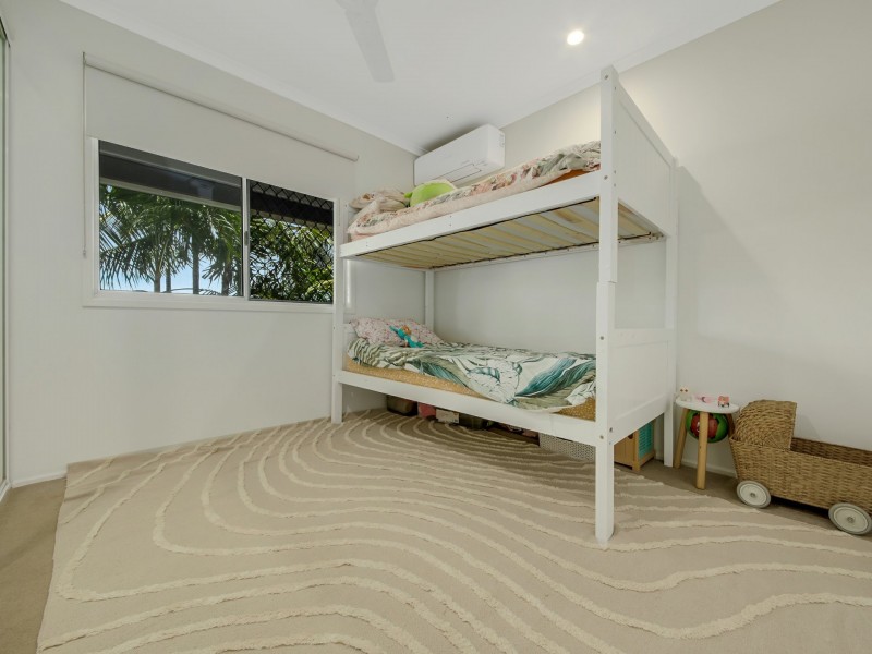 23 Amaroo Street, Boyne Island QLD 4680