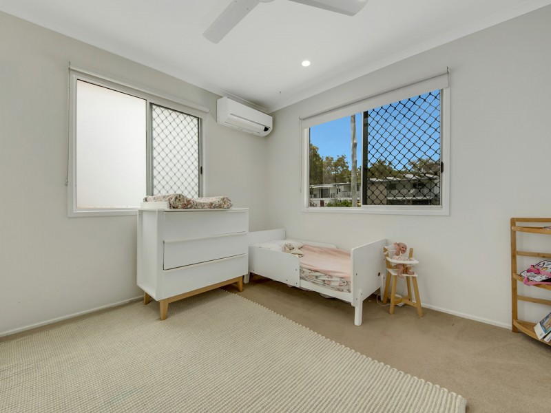 23 Amaroo Street, Boyne Island QLD 4680