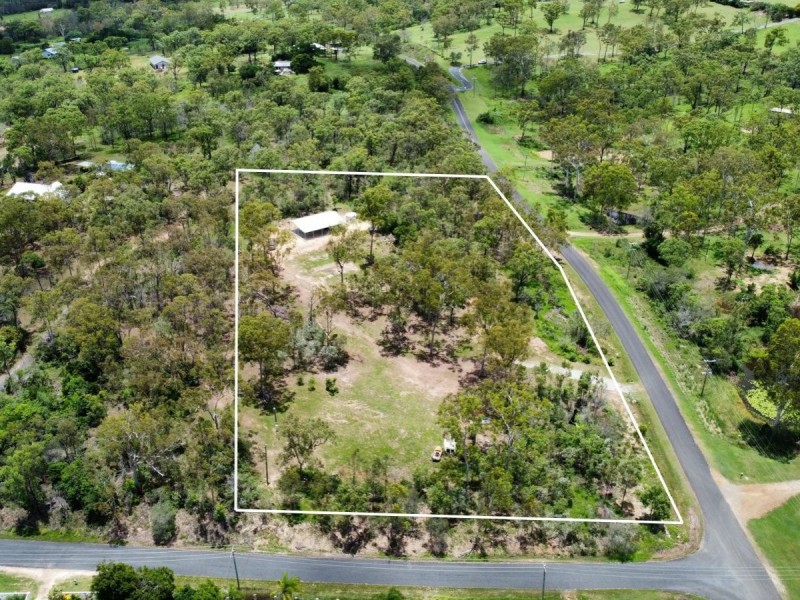 124 Bells Road, Rodds Bay QLD 4678