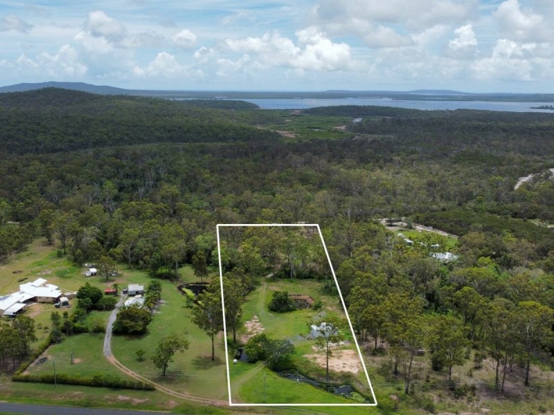 350 Bells Road, Rodds Bay QLD 4678