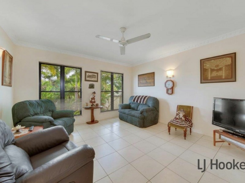 27 Pryde Street, Tannum Sands QLD 4680