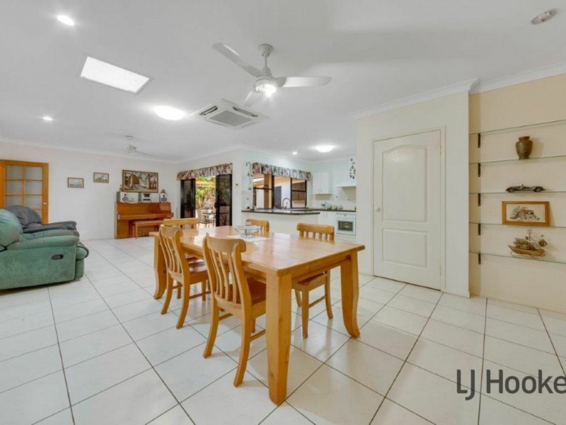 27 Pryde Street, Tannum Sands QLD 4680
