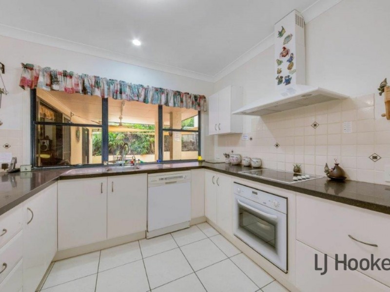 27 Pryde Street, Tannum Sands QLD 4680