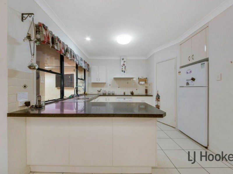 27 Pryde Street, Tannum Sands QLD 4680