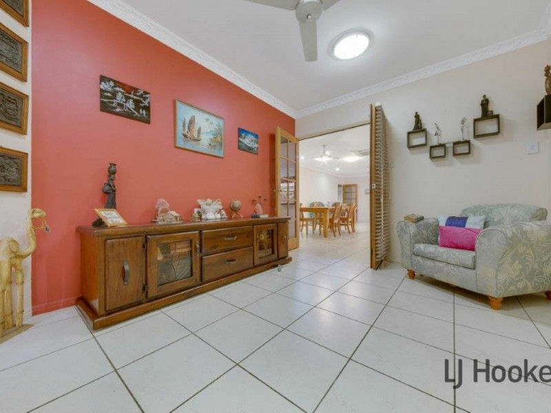 27 Pryde Street, Tannum Sands QLD 4680