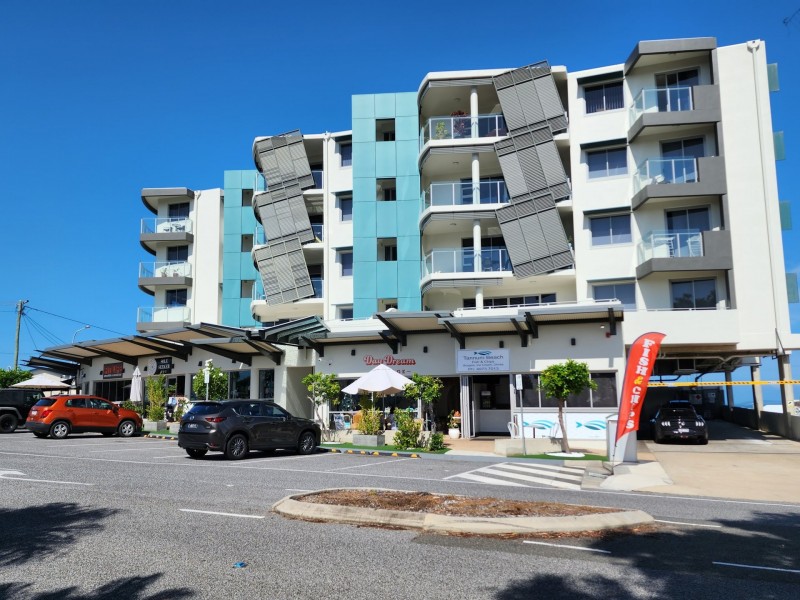 204/3 Pacific Avenue, Tannum Sands QLD 4680