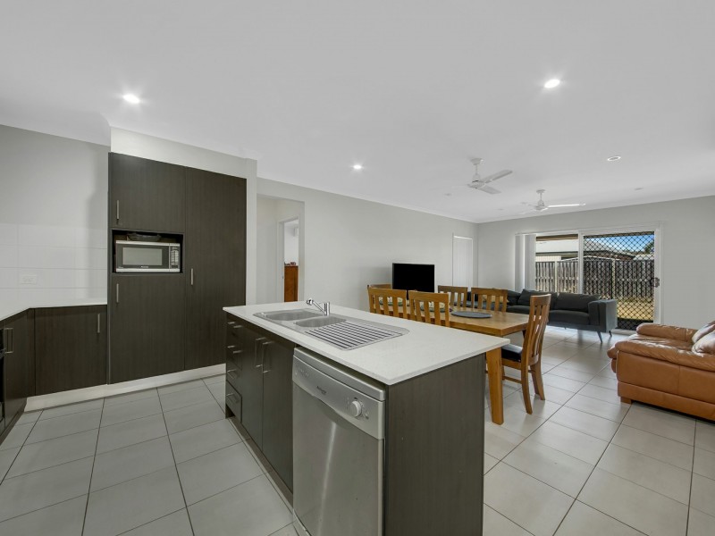 43 Clover Crescent, Boyne Island QLD 4680