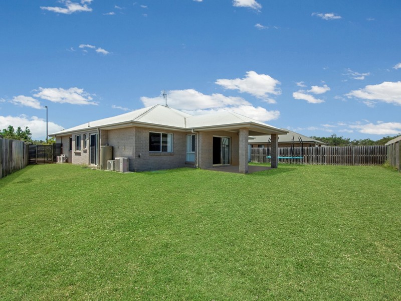 43 Clover Crescent, Boyne Island QLD 4680