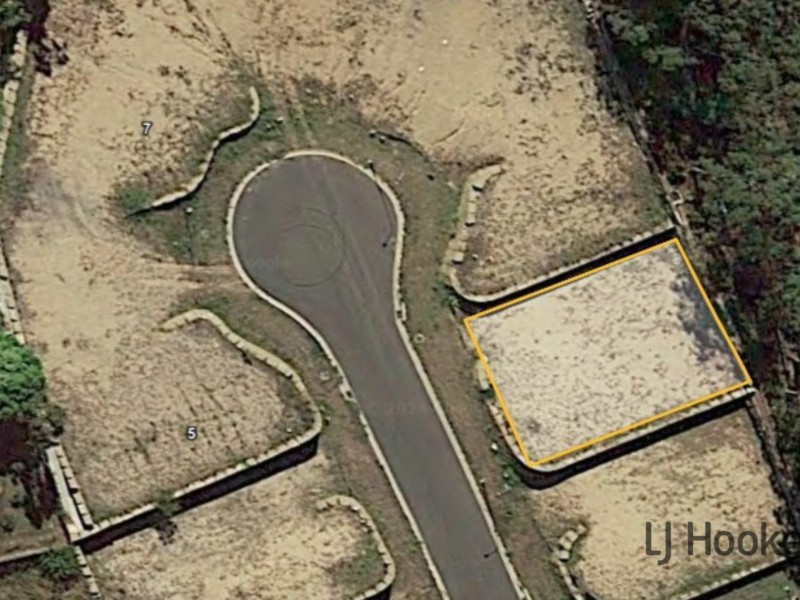 4 Tamara Court, Boyne Island QLD 4680