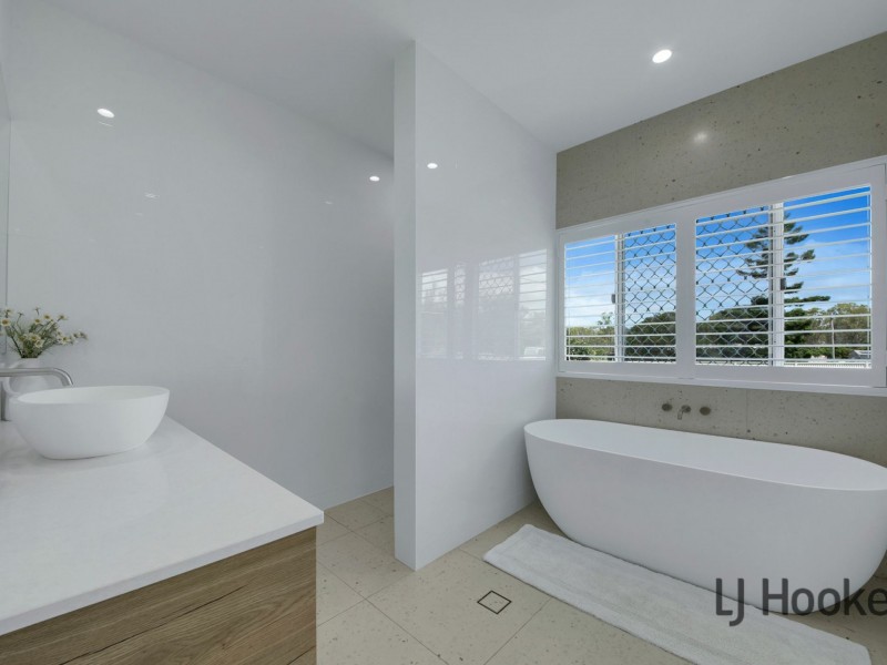 18 Wakooka Drive, Wurdong Heights QLD 4680