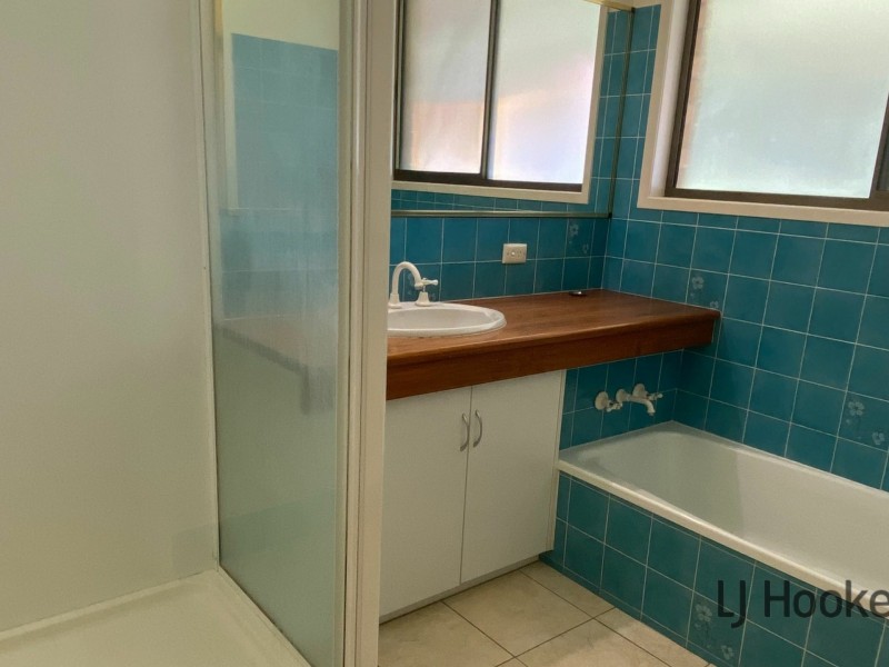 21 Alexander Street, Boyne Island QLD 4680