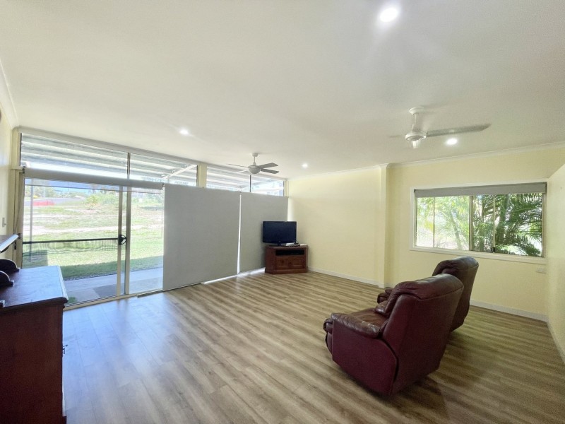 11 Blackney Street, Turkey Beach QLD 4678