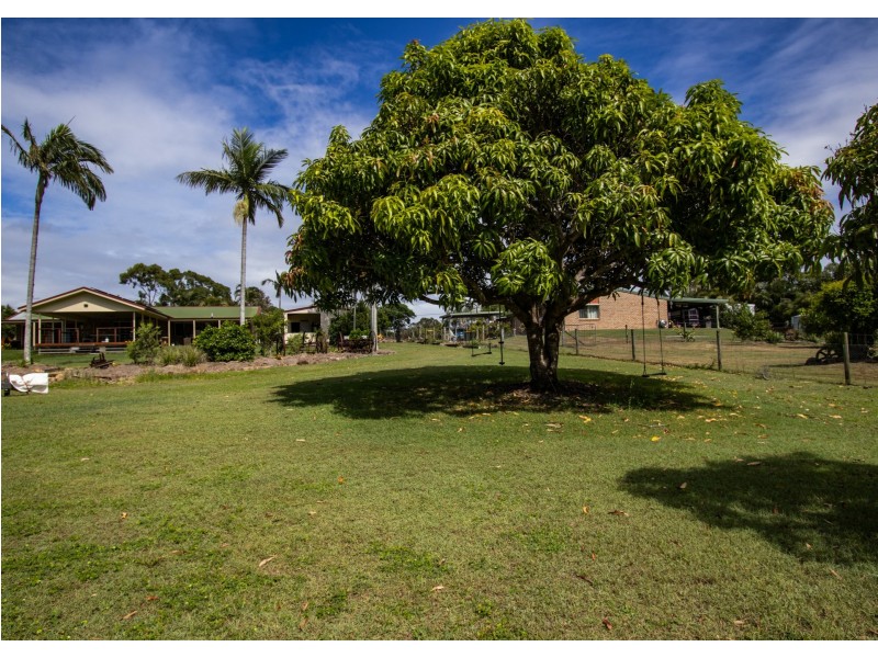8 Coal Crescent, Tannum Sands QLD 4680
