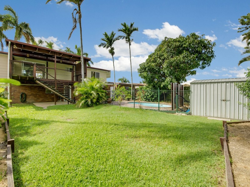 5 Alexander Street, Boyne Island QLD 4680