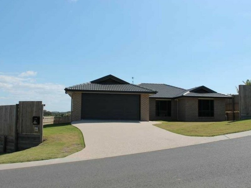 37 Pryde Street, Tannum Sands QLD 4680