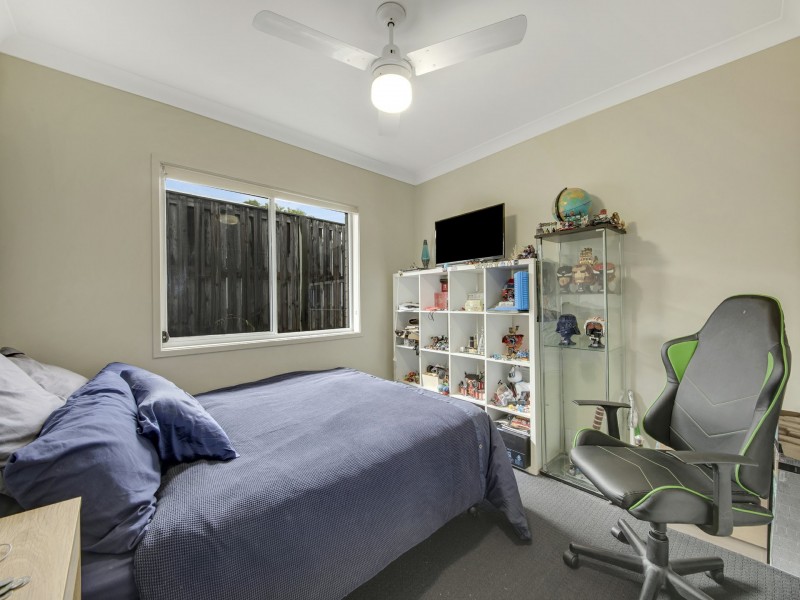 7 Wabby St, Boyne Island QLD 4680