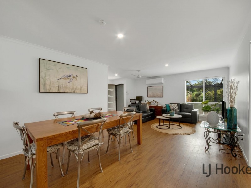 13 Hayes Avenue, Boyne Island QLD 4680