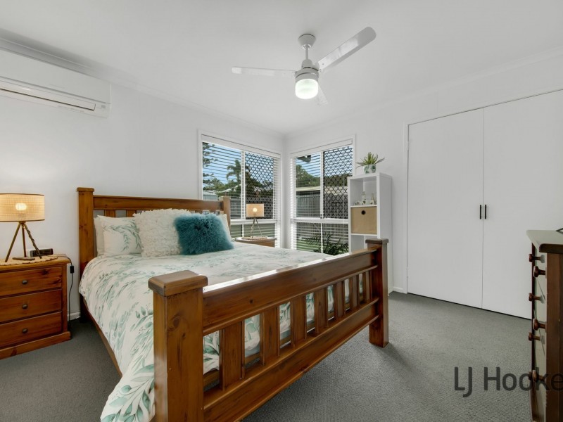 13 Hayes Avenue, Boyne Island QLD 4680
