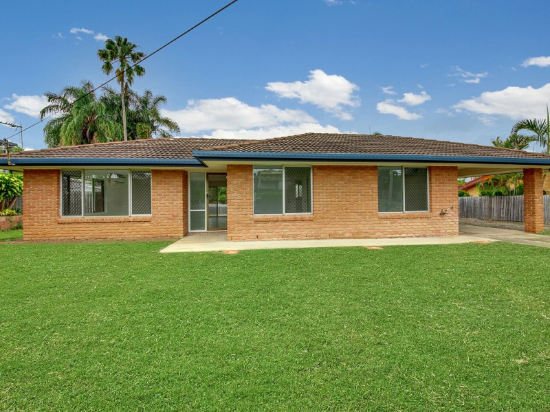 72 Malpas Street, Boyne Island QLD 4680