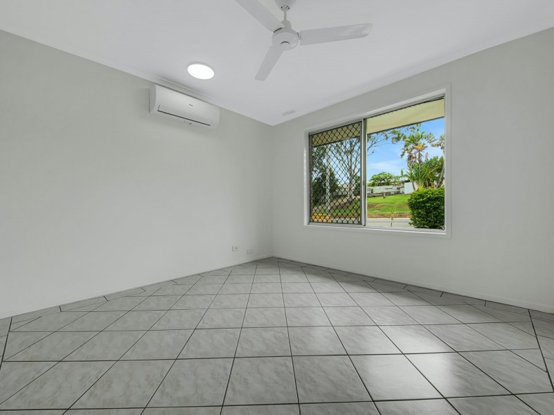 72 Malpas Street, Boyne Island QLD 4680
