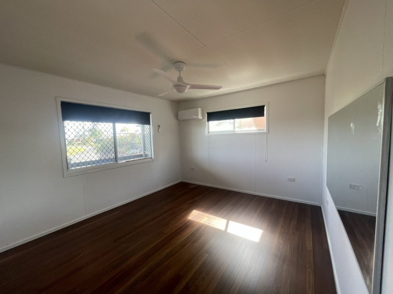 21 Far Street, West Gladstone QLD 4680