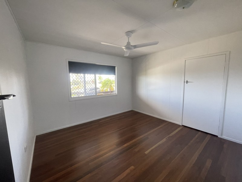 21 Far Street, West Gladstone QLD 4680