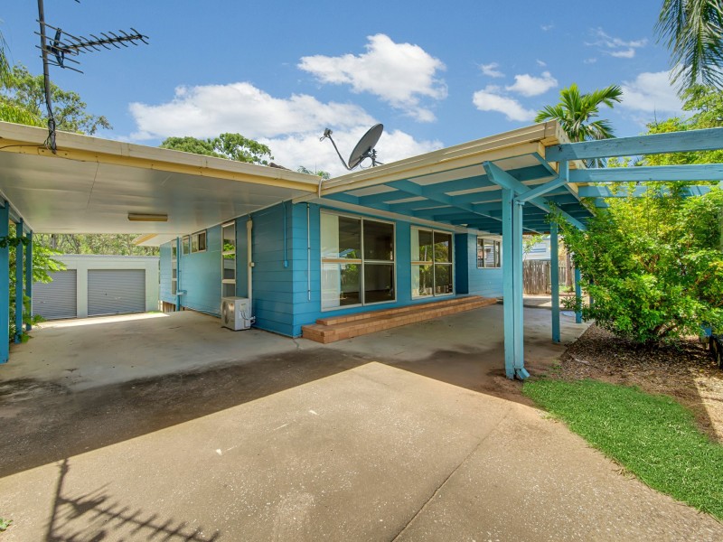 30 Alkina Crescent, Boyne Island QLD 4680
