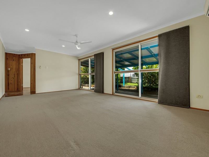 30 Alkina Crescent, Boyne Island QLD 4680