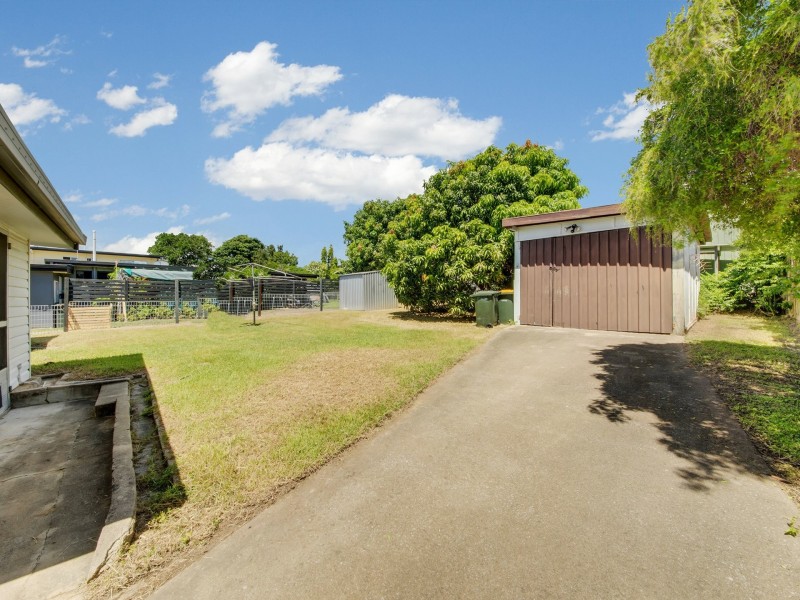 23 Katandra Street, Boyne Island QLD 4680
