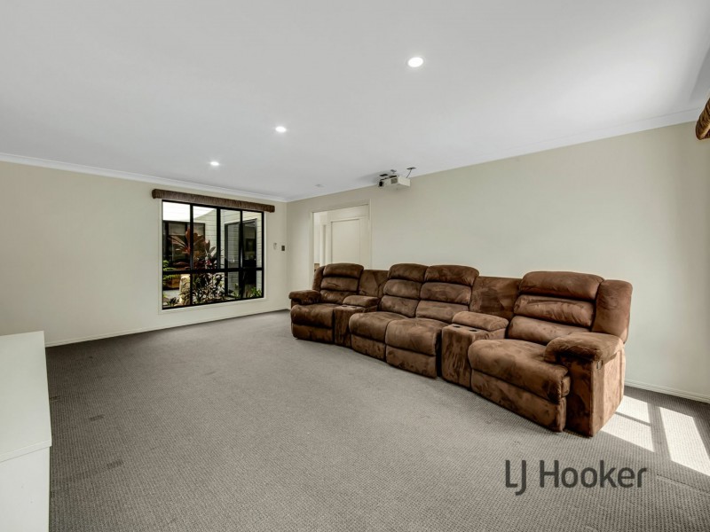 17 Ronald Crescent, Benaraby QLD 4680