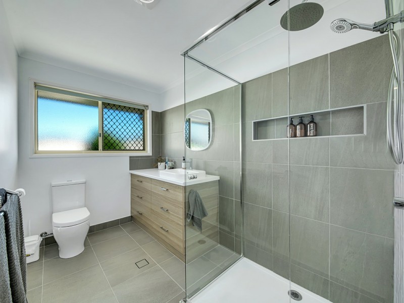 4 Selina Court, Tannum Sands QLD 4680