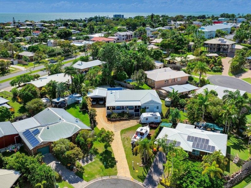 12 Cambridge Close, Tannum Sands QLD 4680