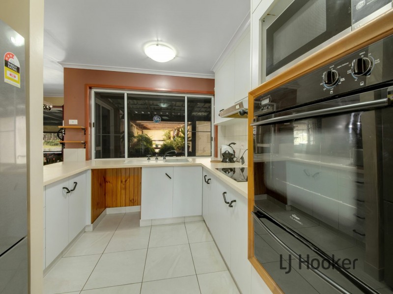 10 Aquarius Avenue, River Ranch QLD 4680