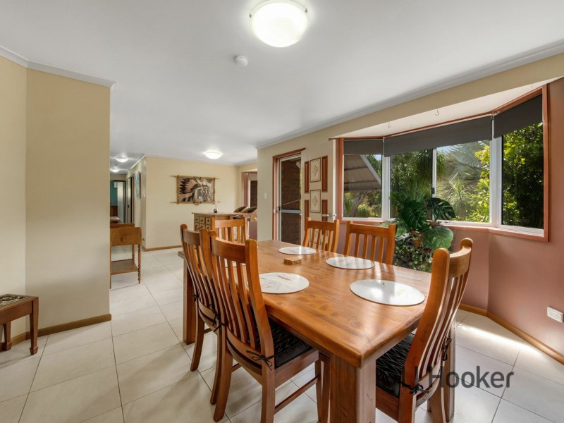 10 Aquarius Avenue, River Ranch QLD 4680