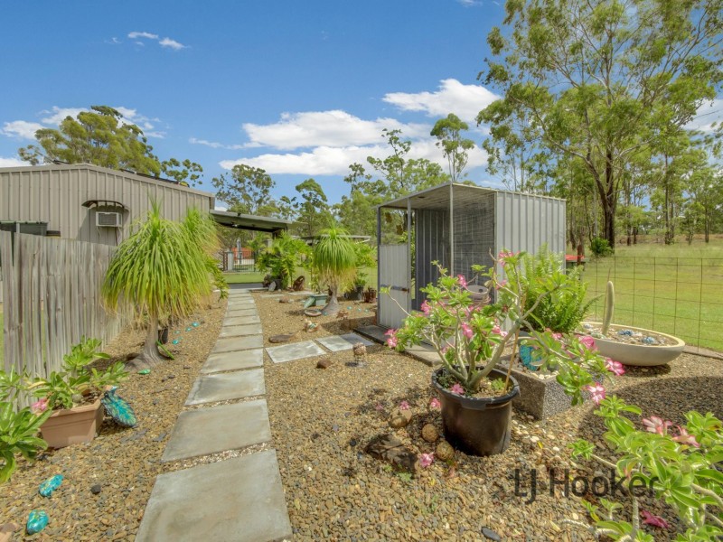 10 Aquarius Avenue, River Ranch QLD 4680