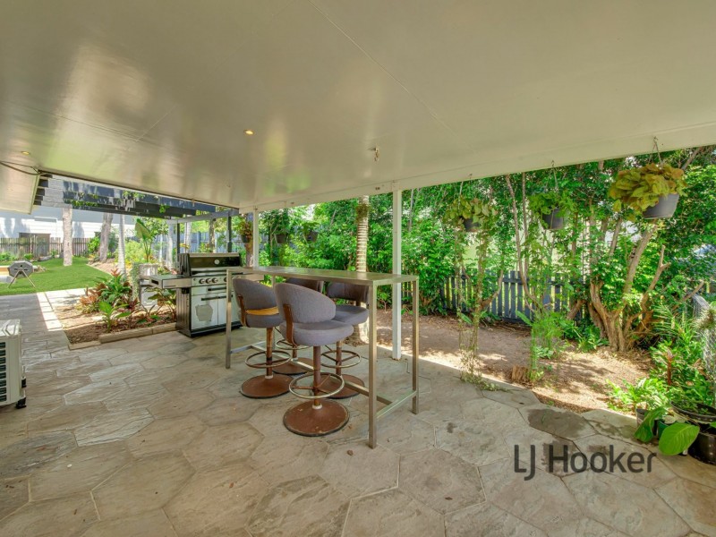11 Yukana Street, Boyne Island QLD 4680