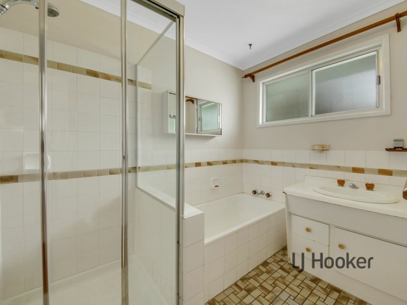19 Davina Street, Boyne Island QLD 4680
