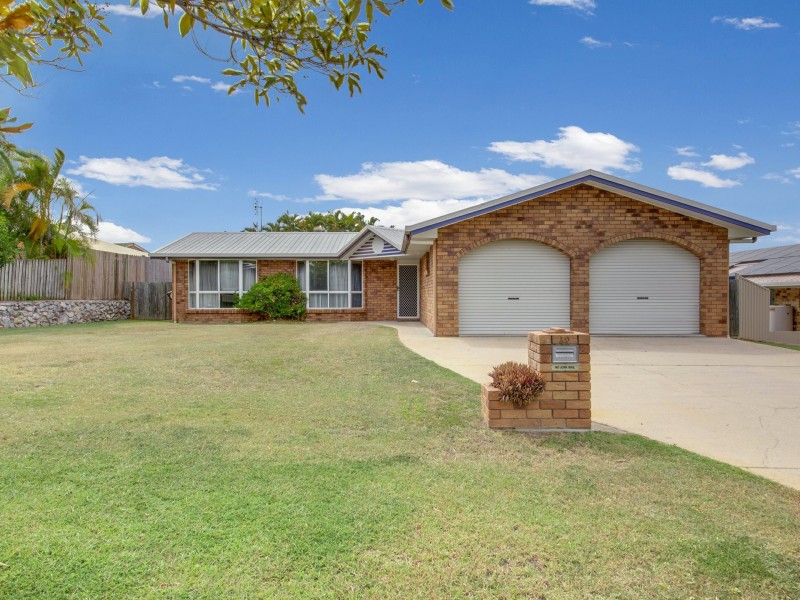42 Curtis Avenue, Boyne Island QLD 4680