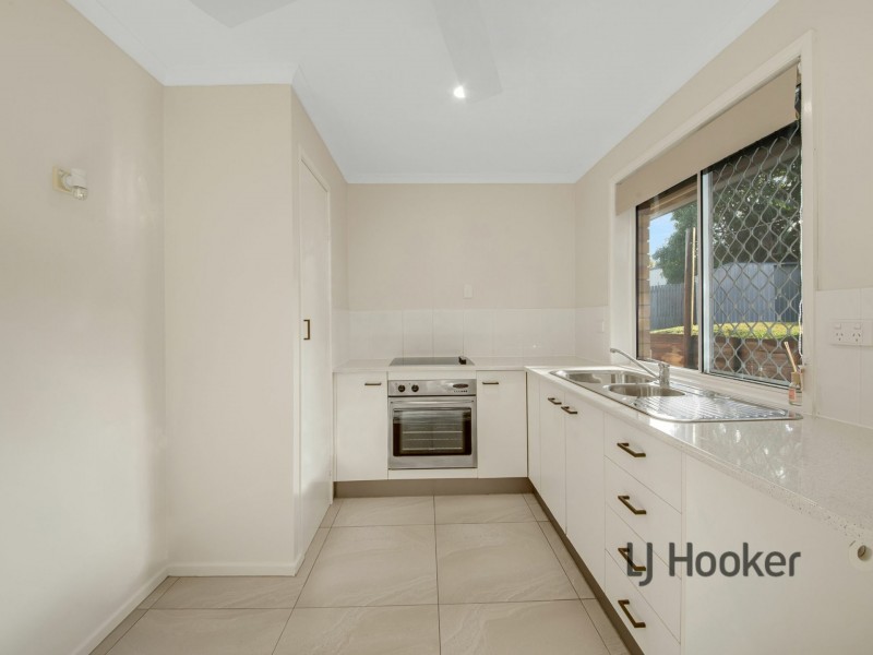 17 Katandra Street, Boyne Island QLD 4680