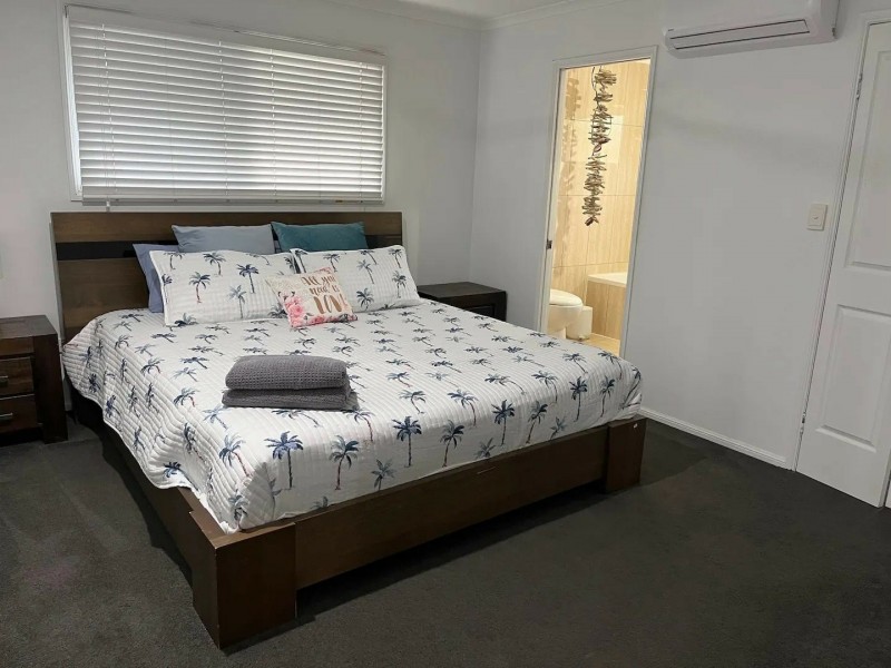 19 Chauvel Court, Boyne Island QLD 4680