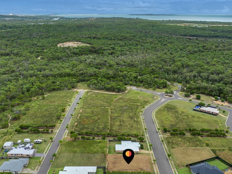 111 Broadacres Drive, Tannum Sands QLD 4680