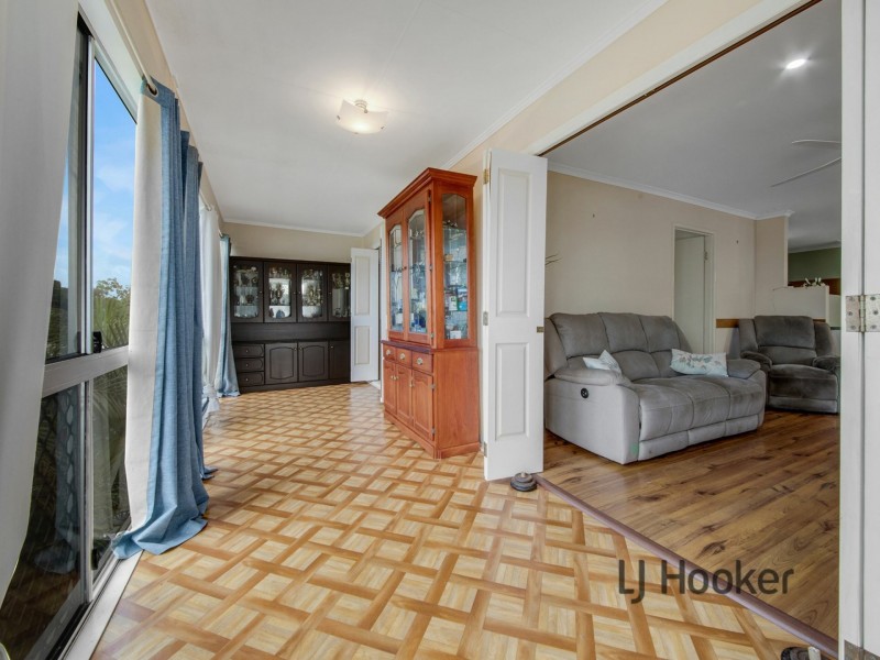 31 Amaroo Street, Boyne Island QLD 4680
