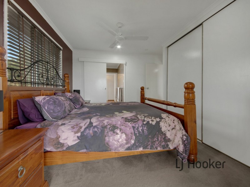 31 Amaroo Street, Boyne Island QLD 4680