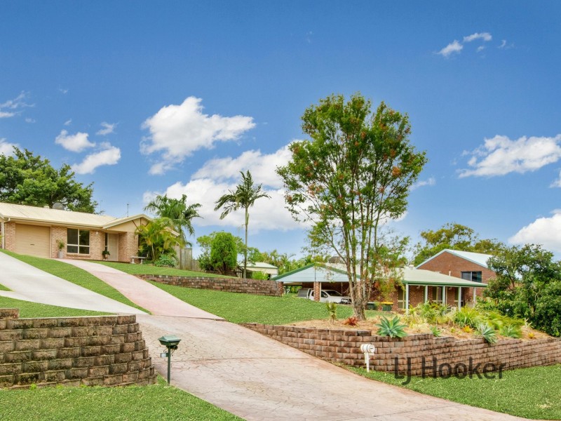 30 Carinya Drive, Clinton QLD 4680
