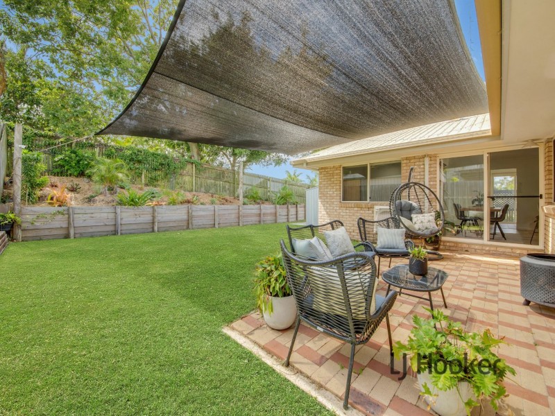 30 Carinya Drive, Clinton QLD 4680