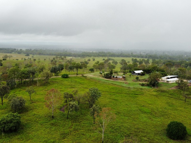 255 Red Hill Road, Bororen QLD 4678