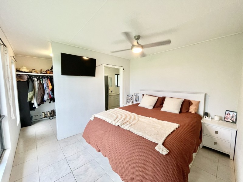 255 Red Hill Road, Bororen QLD 4678