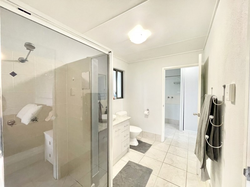 255 Red Hill Road, Bororen QLD 4678